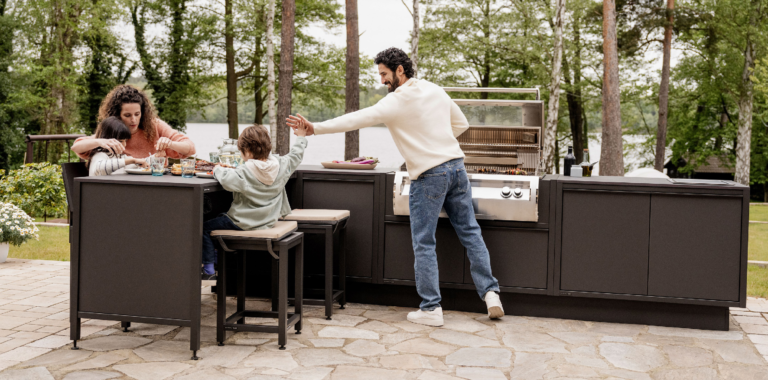 BURN Outdoorküche im Garten